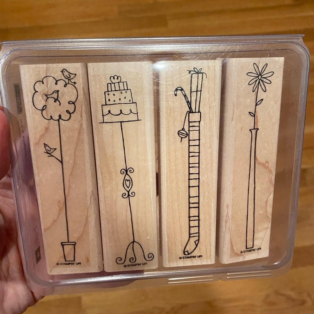 Stampin’ Up! It’s a Stretch Rubber and Wooden Stamp Set